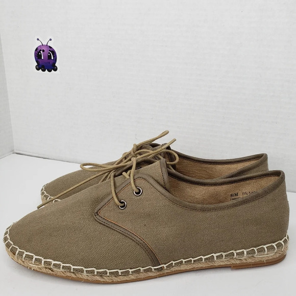 Tesori Bermuda Fab Khaki Lace Up Espadrilles Sneakers sz 8.5M Casual Comfort - Picture 1 of 10
